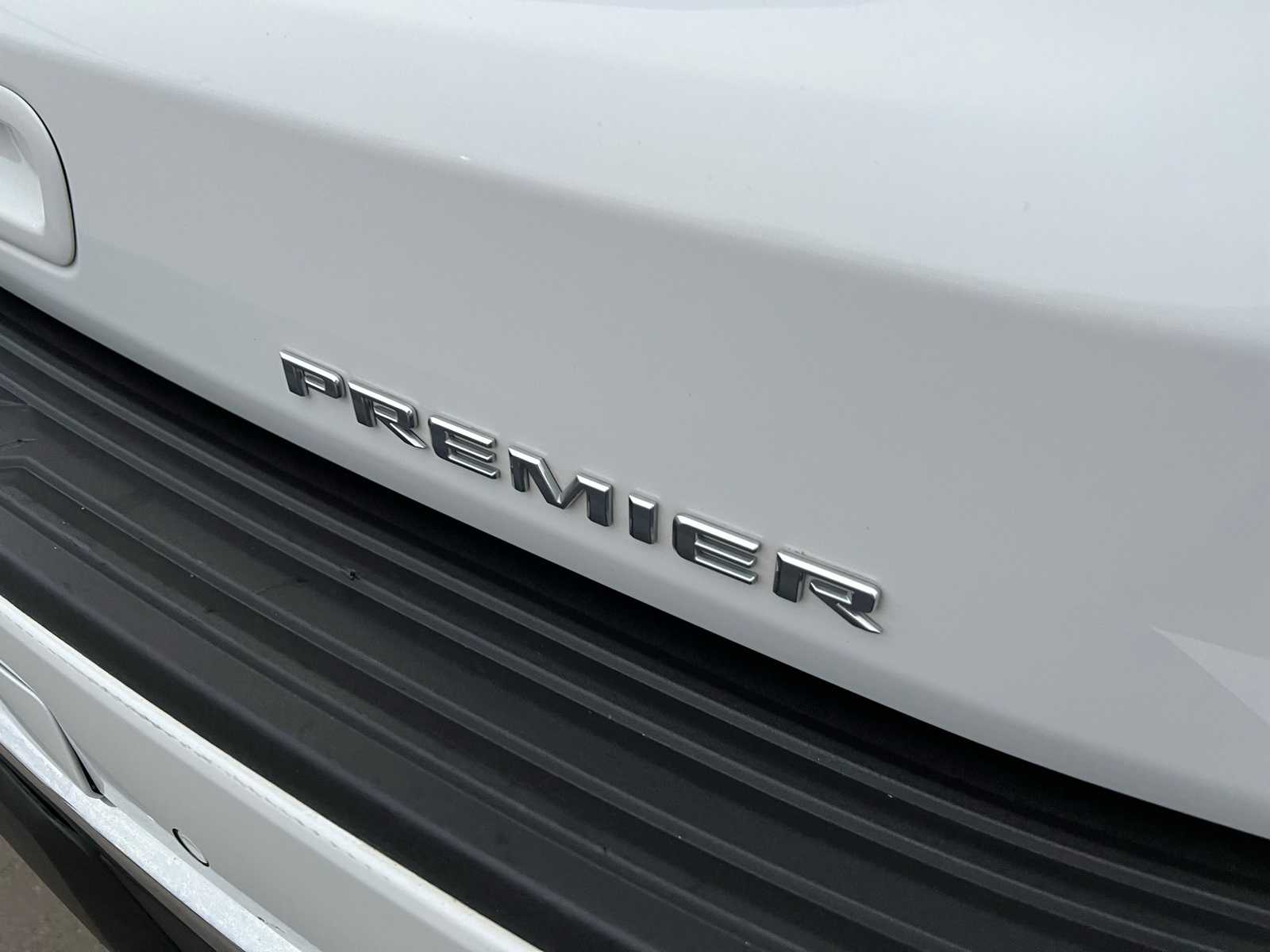 Thumbnail: 2024 Chevrolet Tahoe - 6