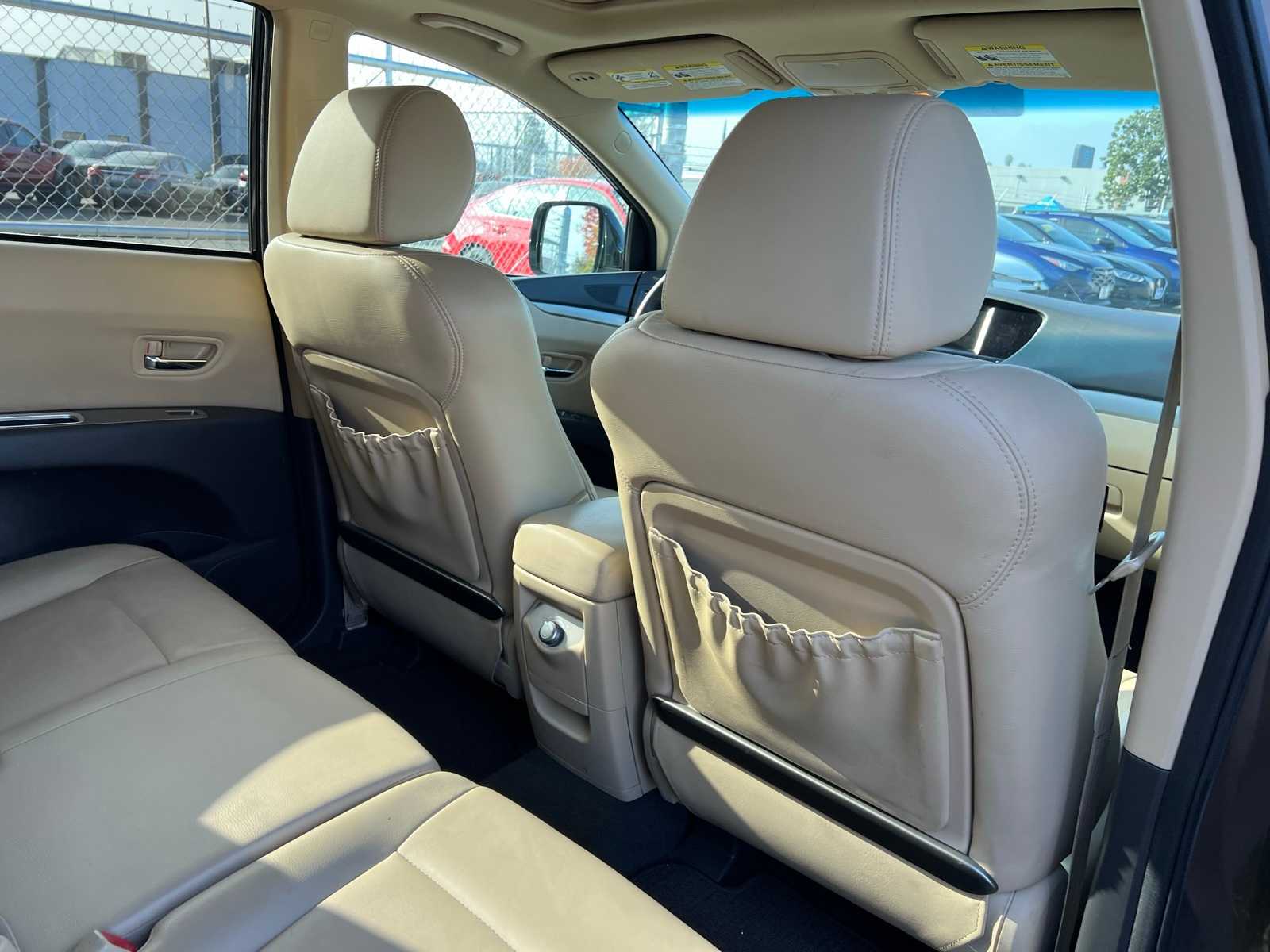 Thumbnail: 2008 Subaru Tribeca - 22