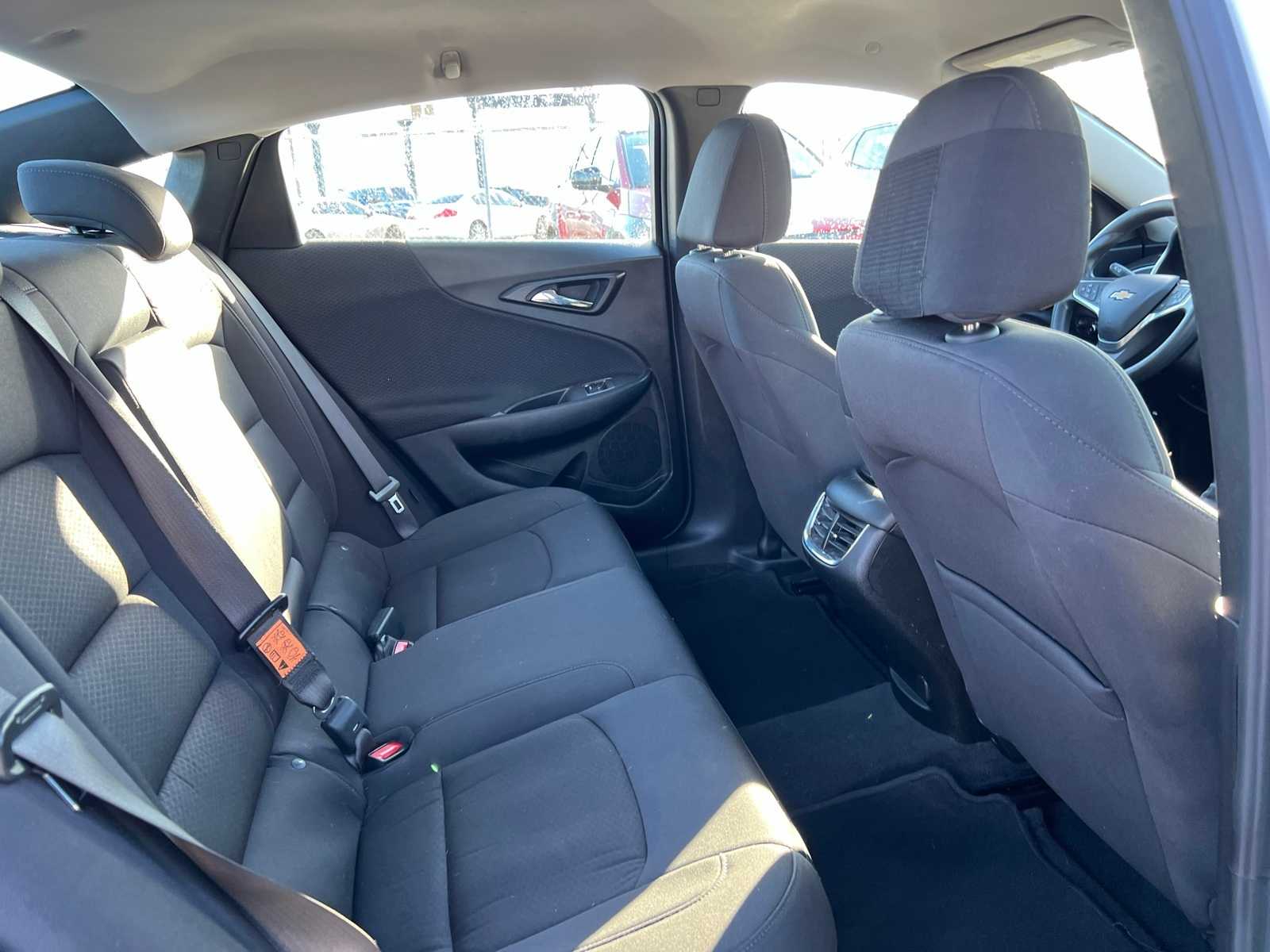 Thumbnail: 2023 Chevrolet Malibu - 23