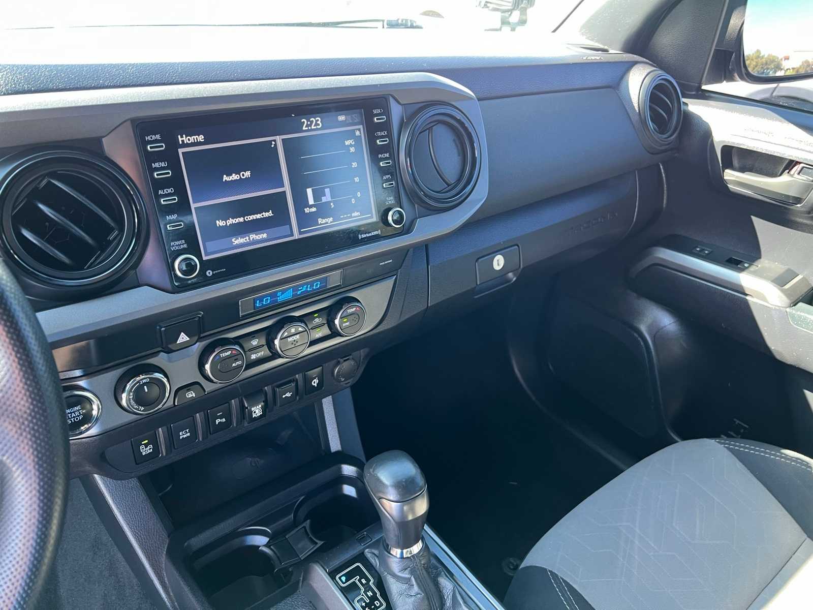 Thumbnail: 2021 Toyota Tacoma - 37