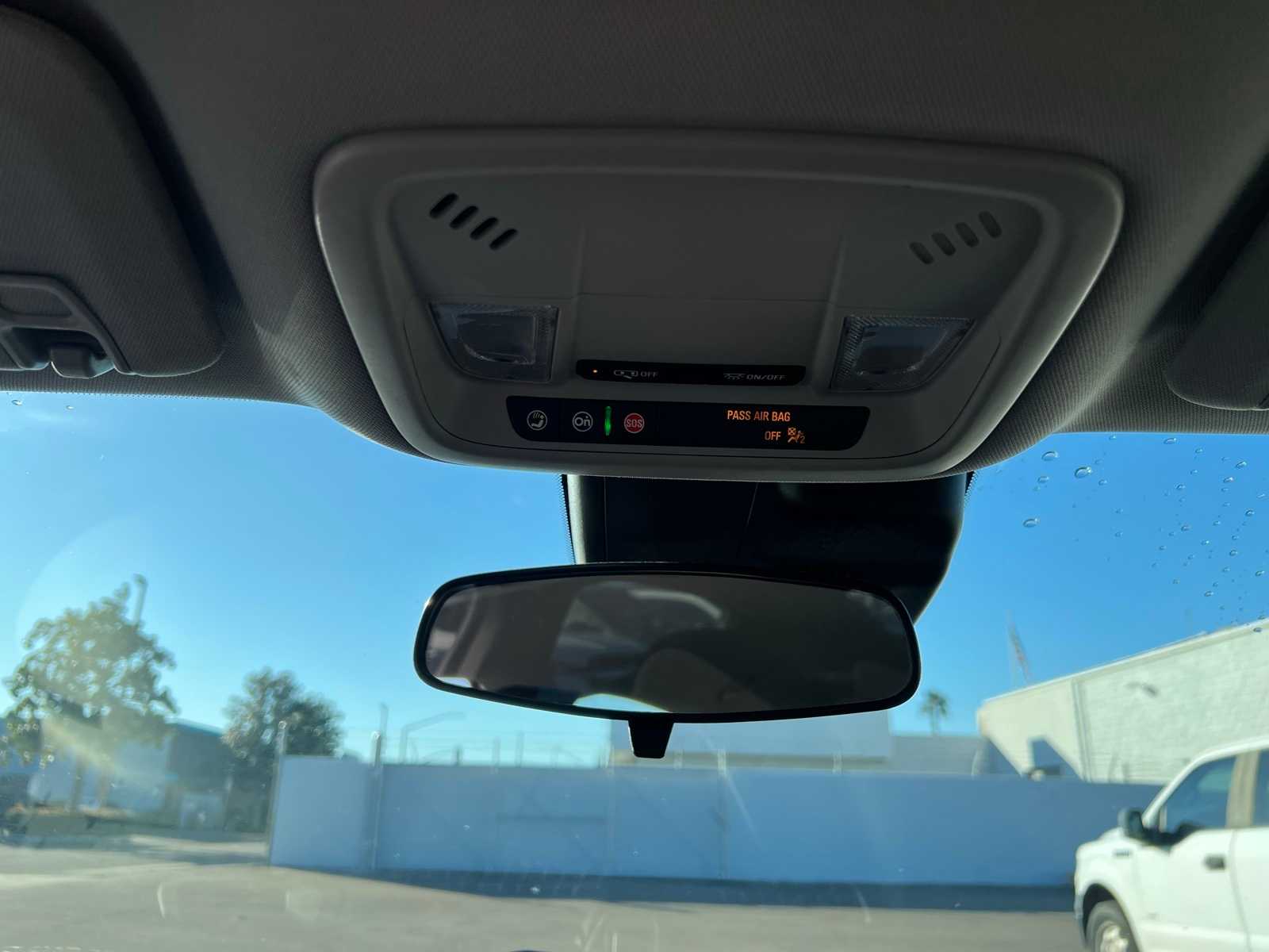 Thumbnail: 2023 Chevrolet Malibu - 33