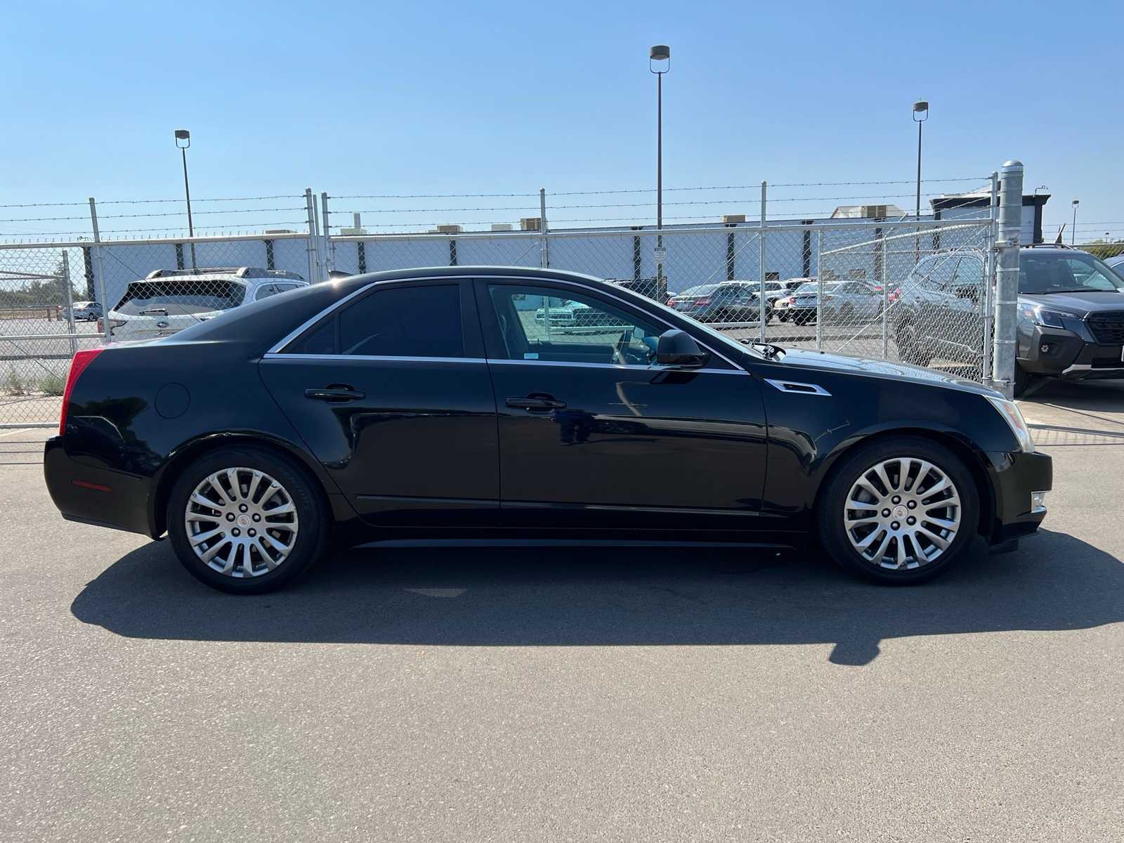 Thumbnail: 2011 Cadillac CTS - 9