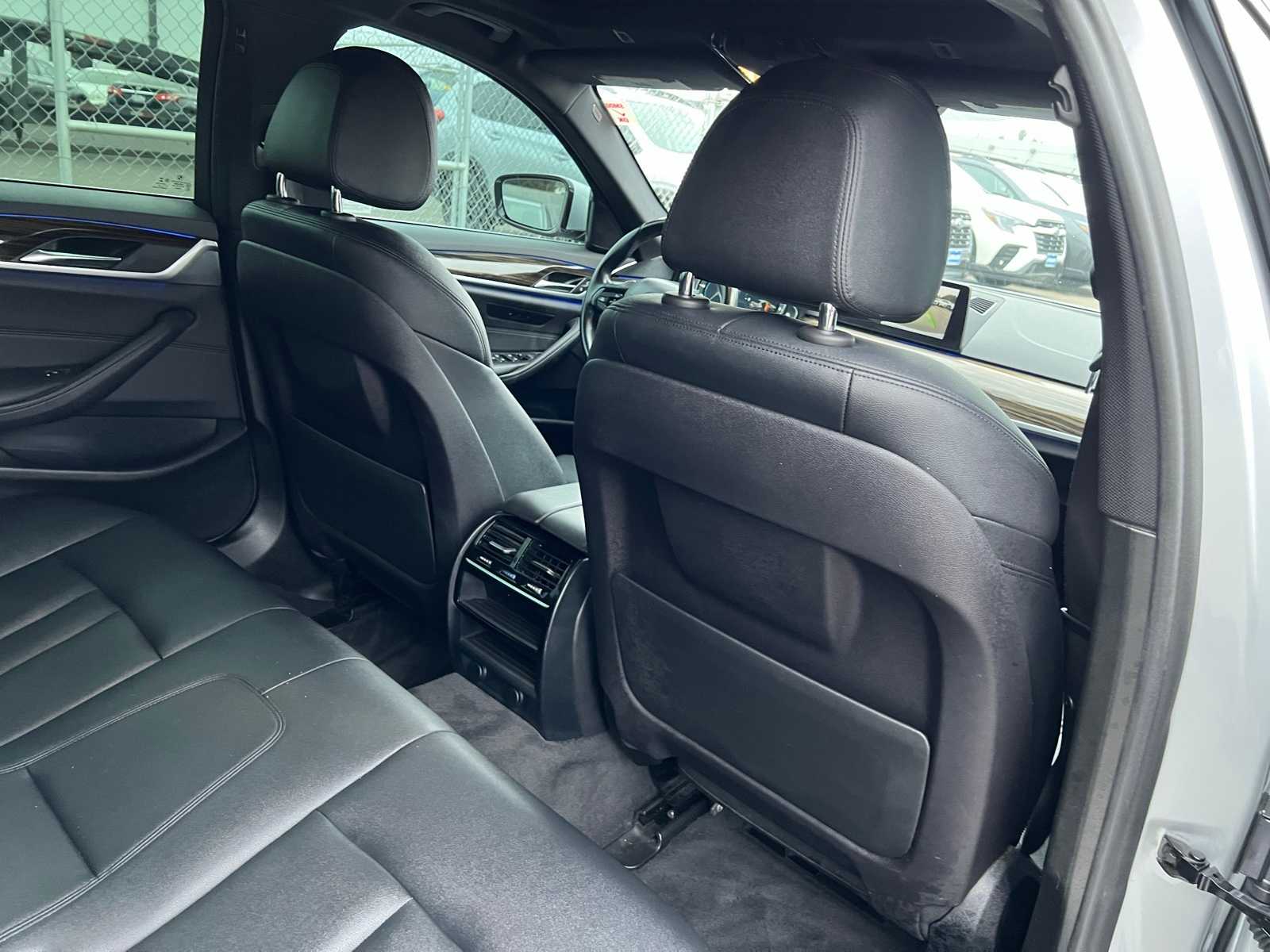 Thumbnail: 2018 BMW 5 Series - 21