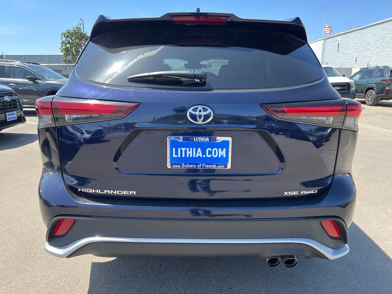 Thumbnail: 2025 Toyota Highlander - 4