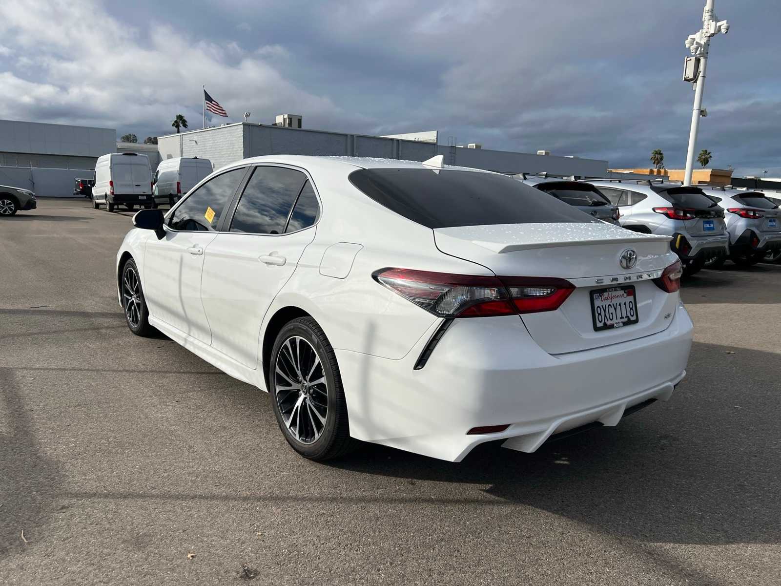 Thumbnail: 2021 Toyota Camry - 3