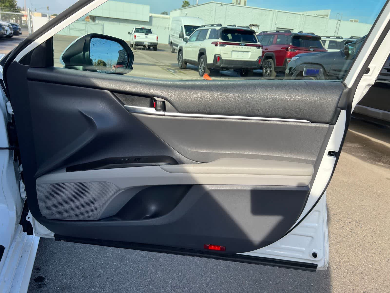 Thumbnail: 2022 Toyota Camry - 27