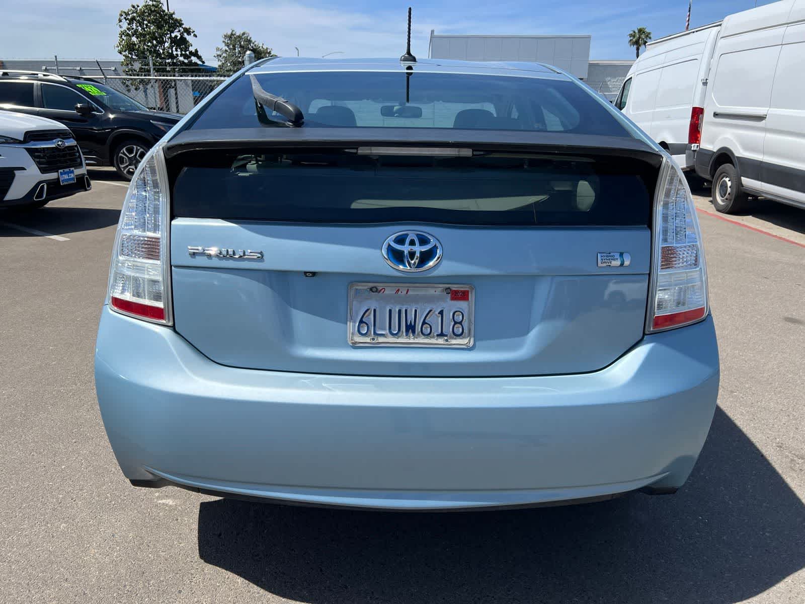 Thumbnail: 2010 Toyota Prius - 4