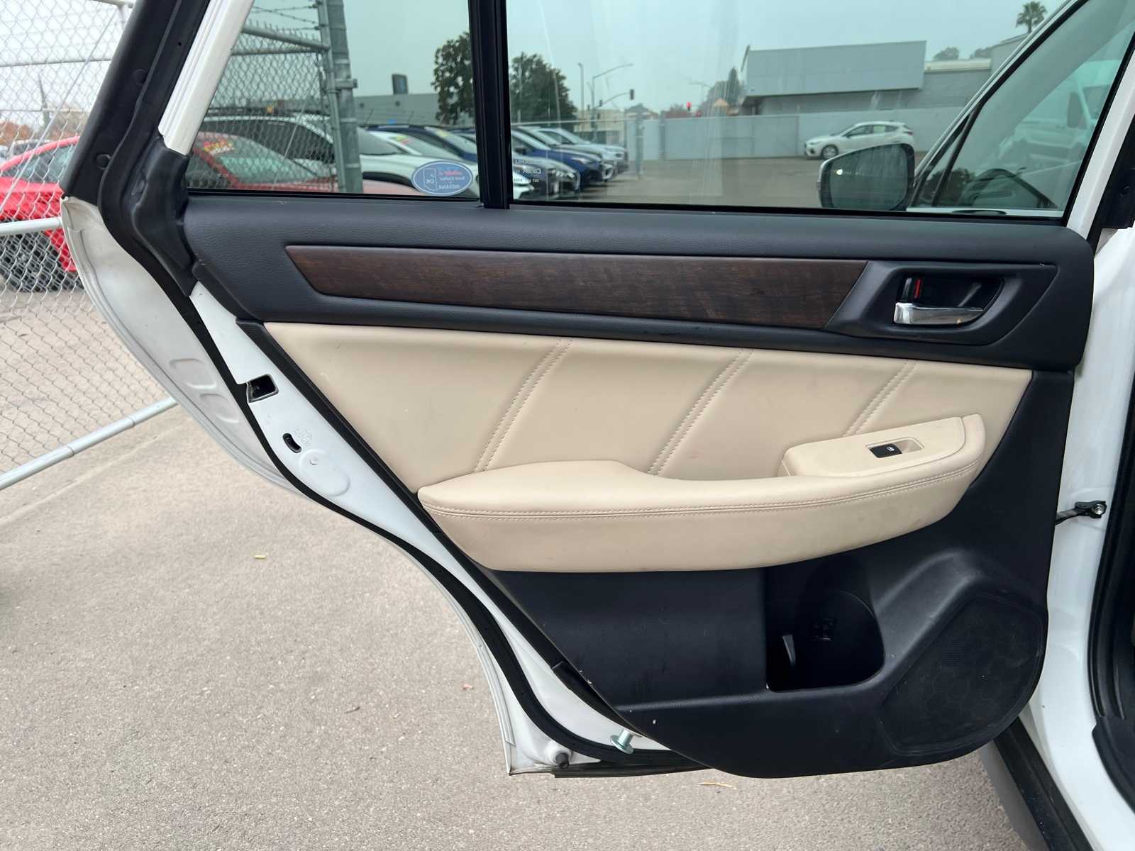 Thumbnail: 2018 Subaru Outback - 20