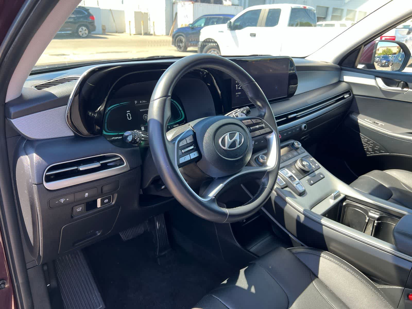 Thumbnail: 2025 Hyundai Palisade - 13