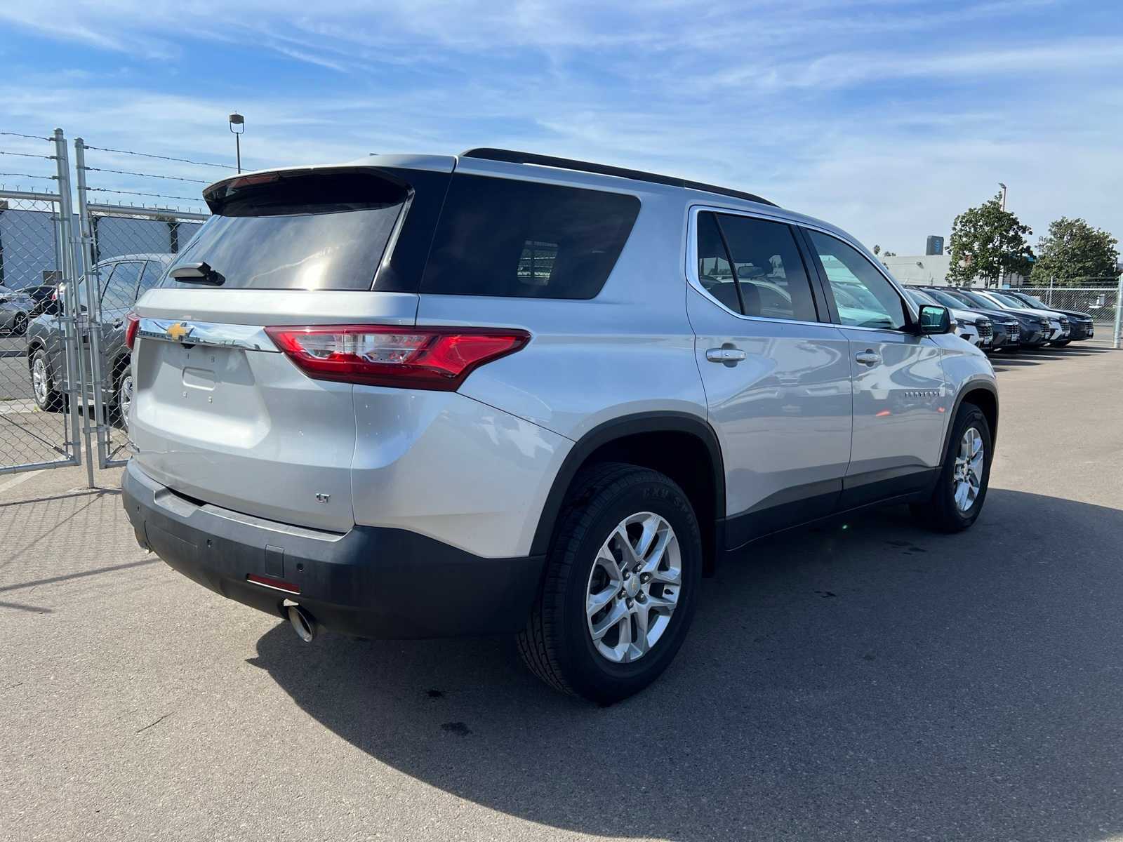 Thumbnail: 2021 Chevrolet Traverse - 8