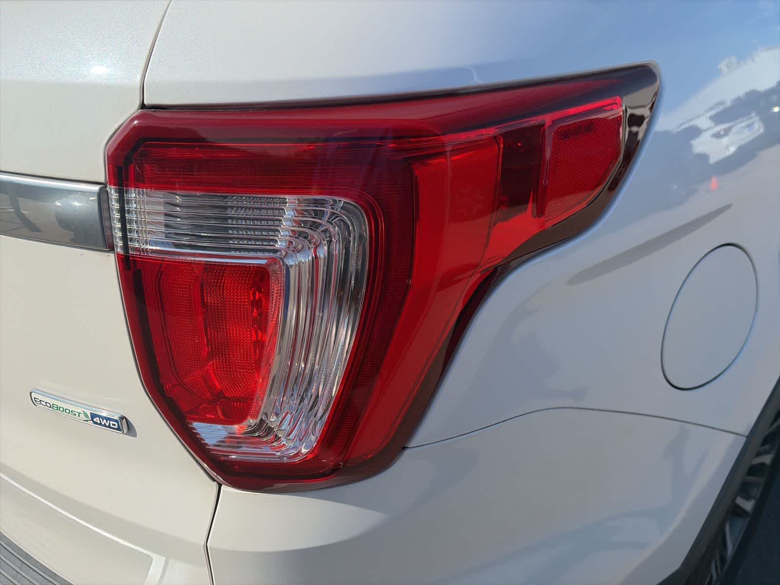 Thumbnail: 2018 Ford Explorer - 14