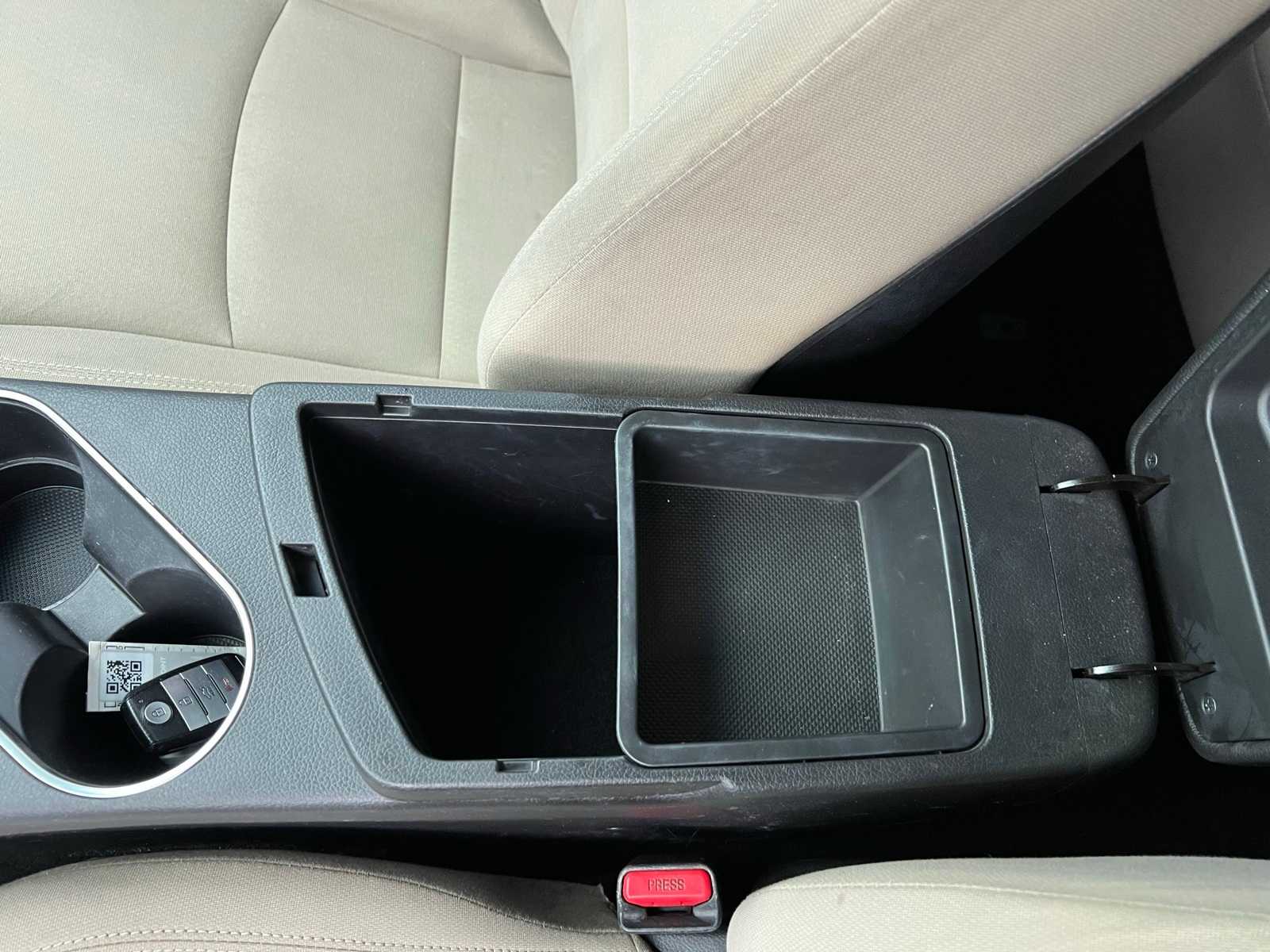 Thumbnail: 2016 Kia Optima - 41