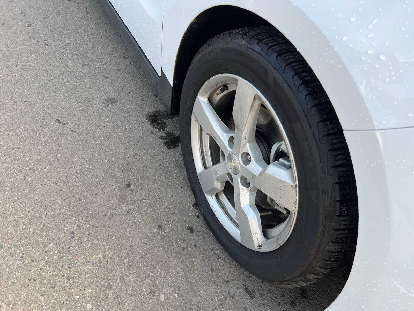 Thumbnail: 2013 Chevrolet Volt - 23