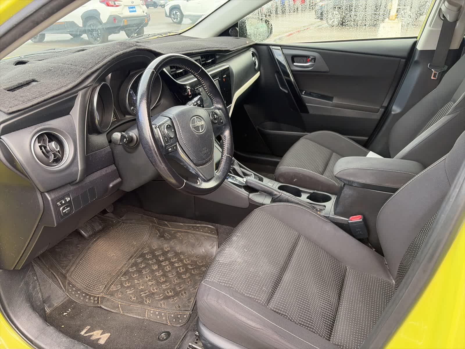 Thumbnail: 2016 Scion iM - 21