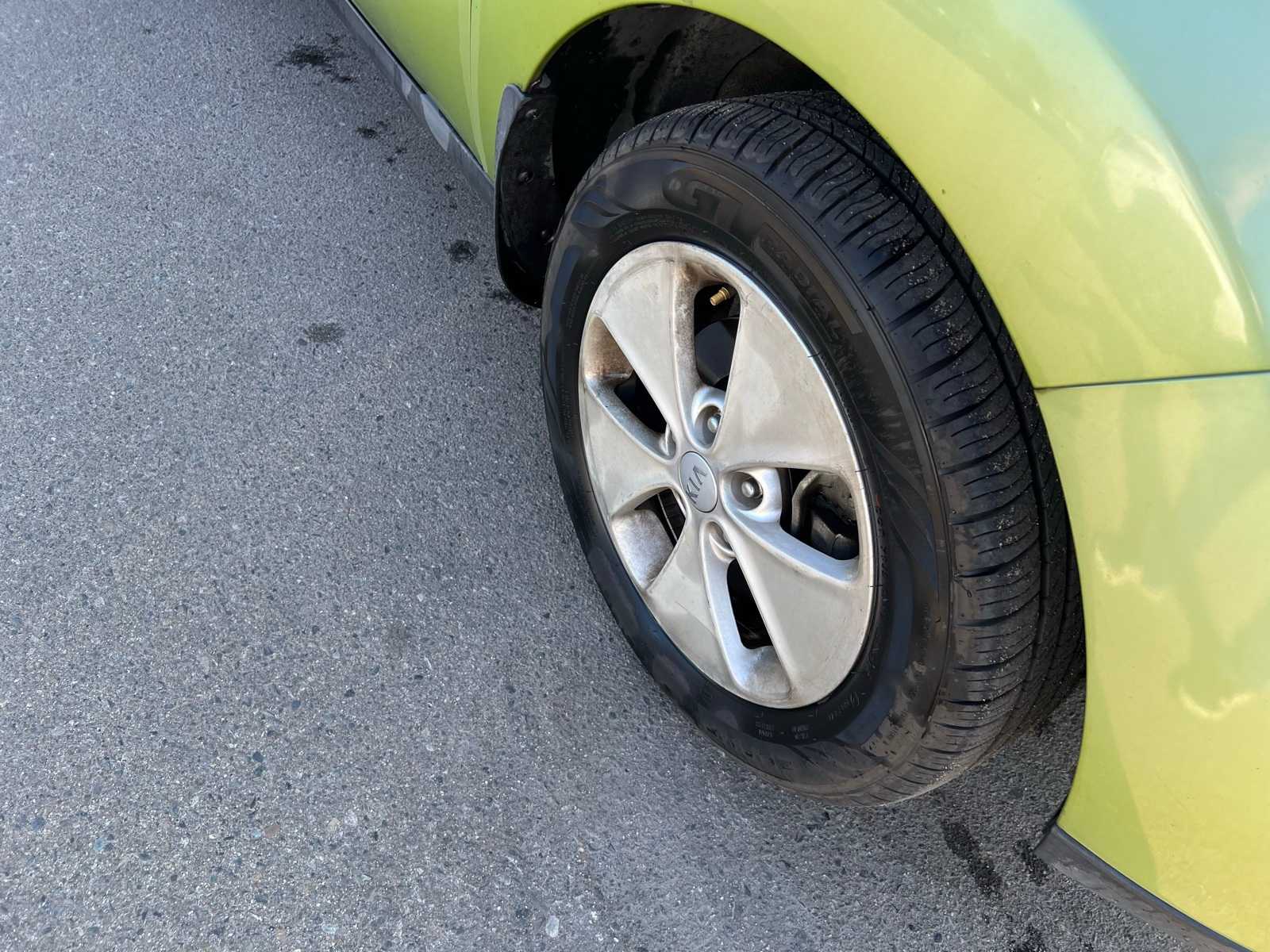 Thumbnail: 2014 Kia Soul - 24