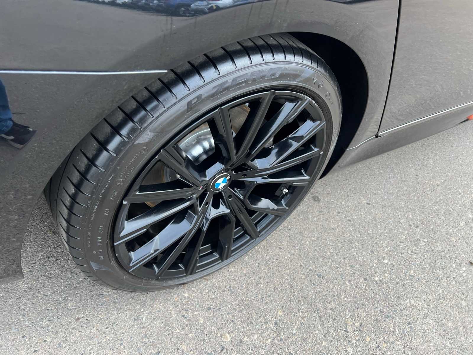 Thumbnail: 2021 BMW 7 Series - 20