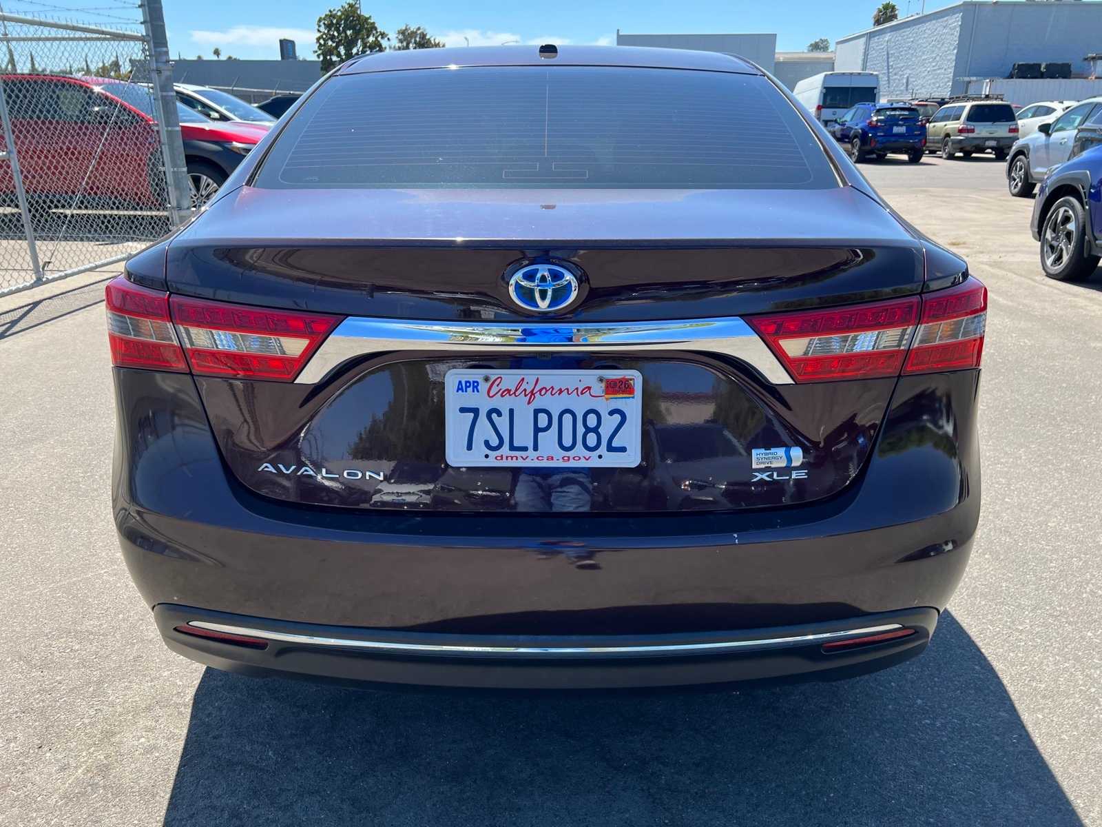 Thumbnail: 2016 Toyota Avalon - 4