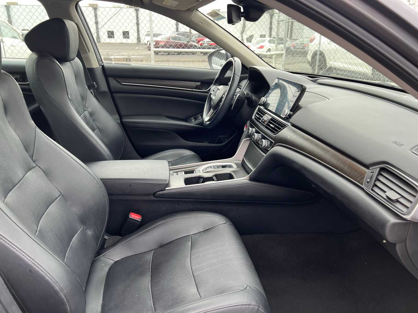 Thumbnail: 2019 Honda Accord - 27