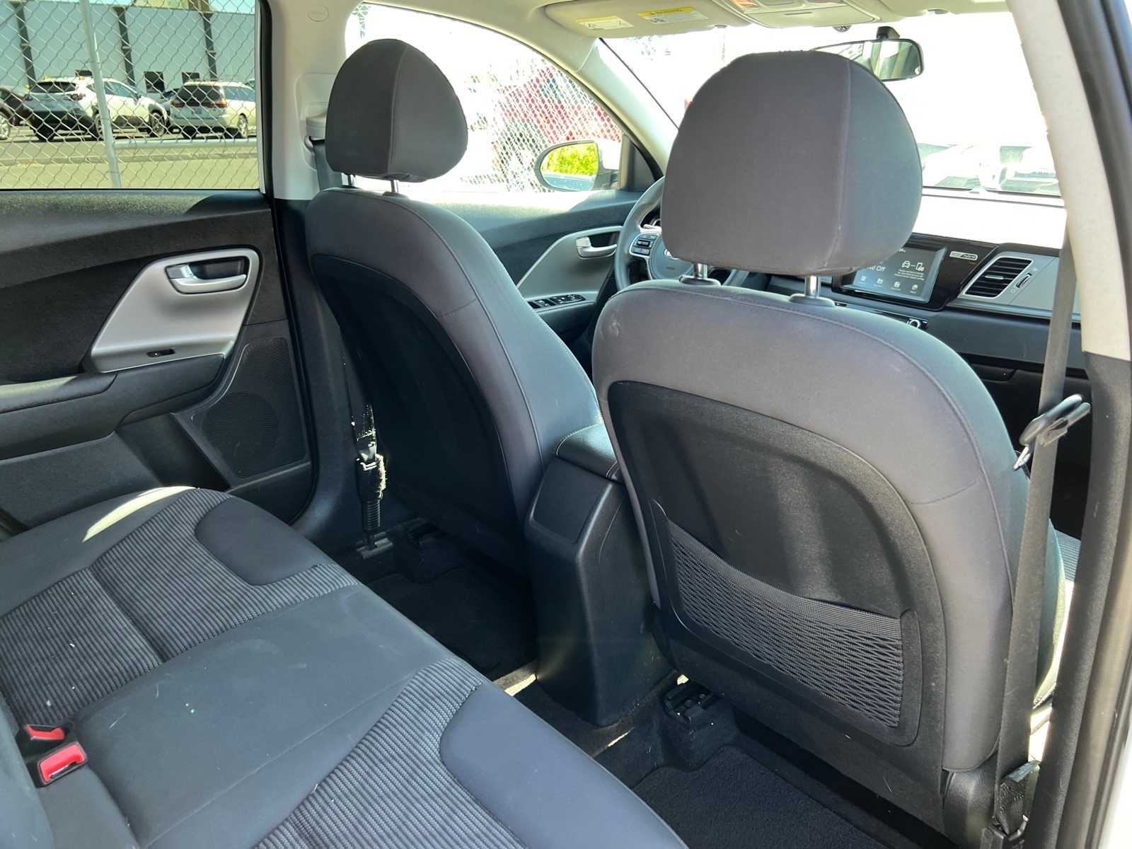 Thumbnail: 2018 Kia Niro - 22