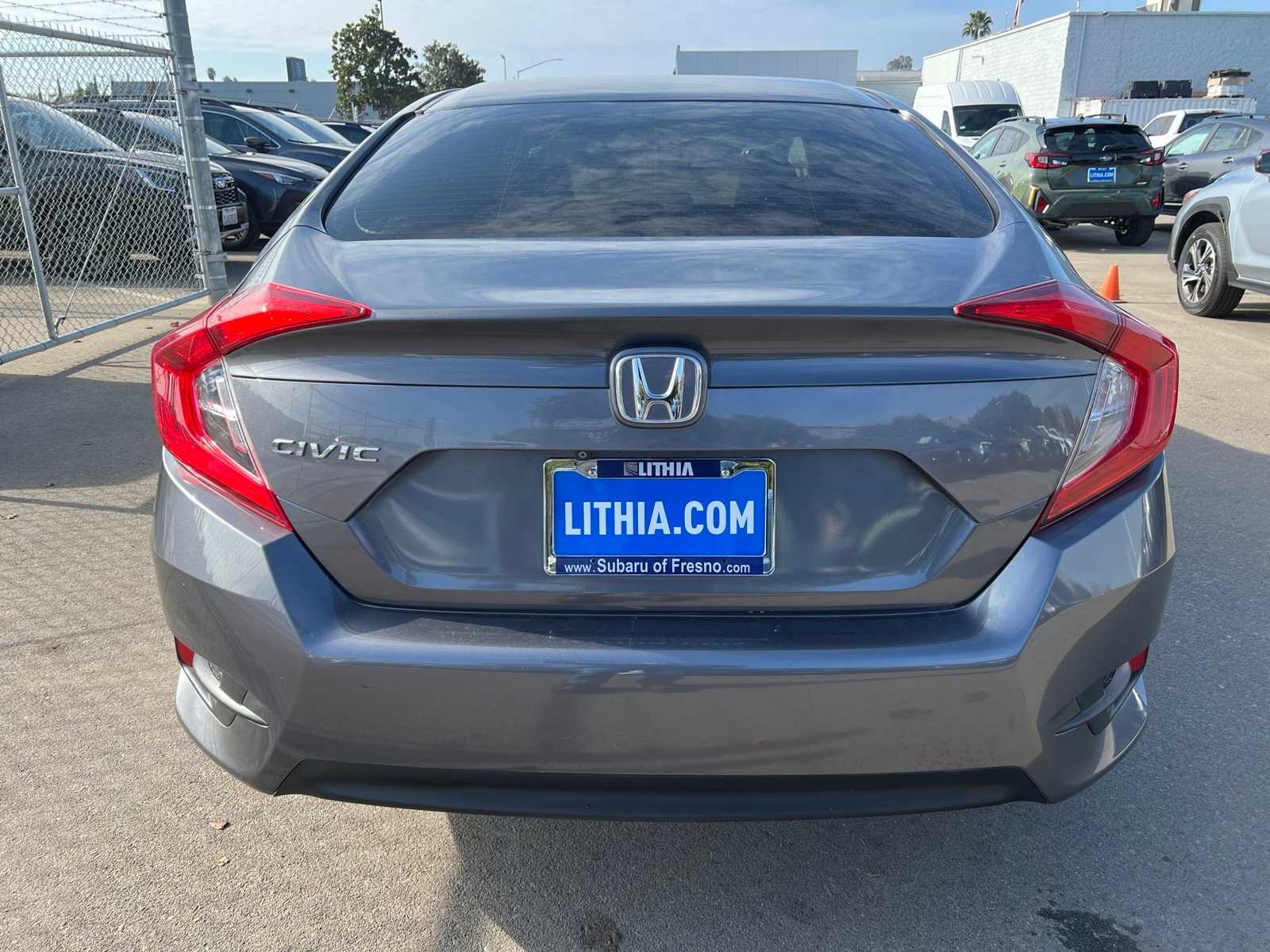 Thumbnail: 2016 Honda Civic - 4