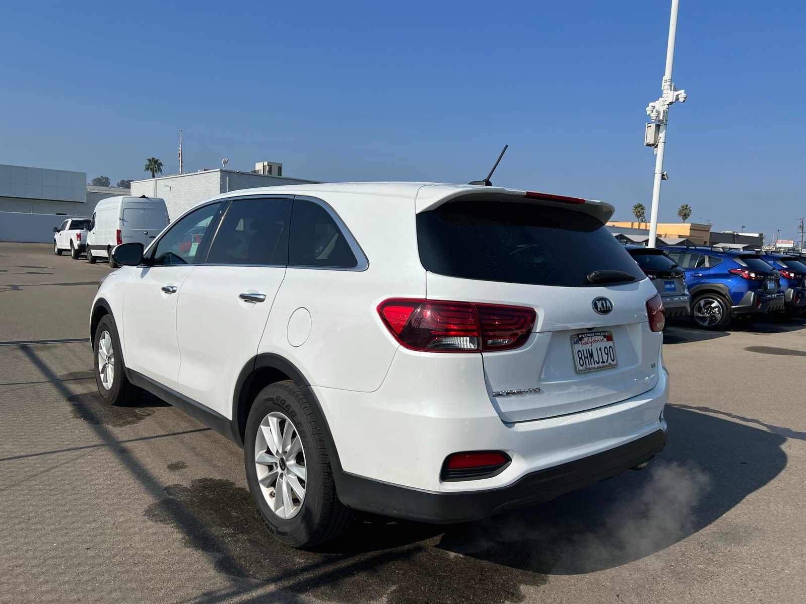 Thumbnail: 2019 Kia Sorento - 3