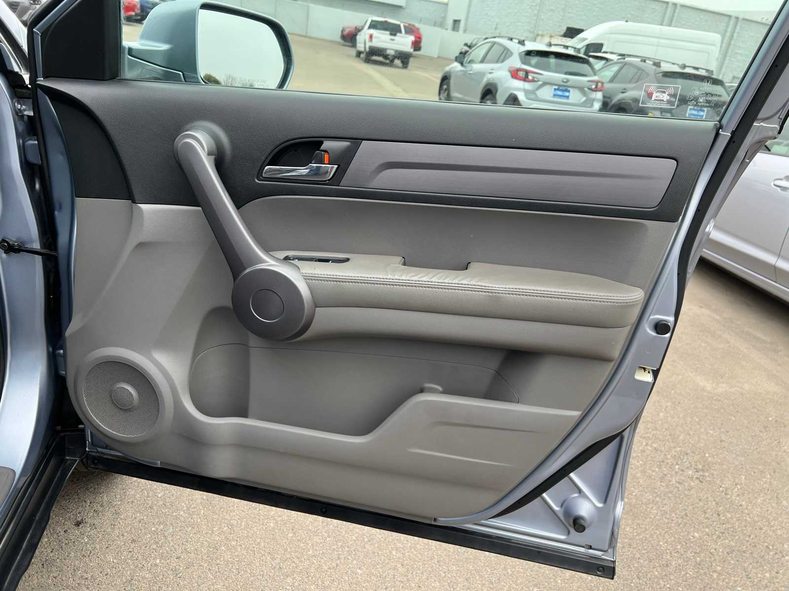 Thumbnail: 2009 Honda CR-V - 27