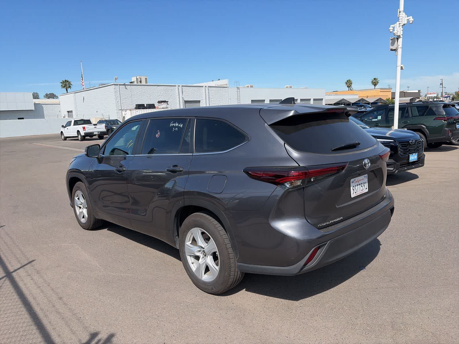 Thumbnail: 2025 Toyota Highlander - 19