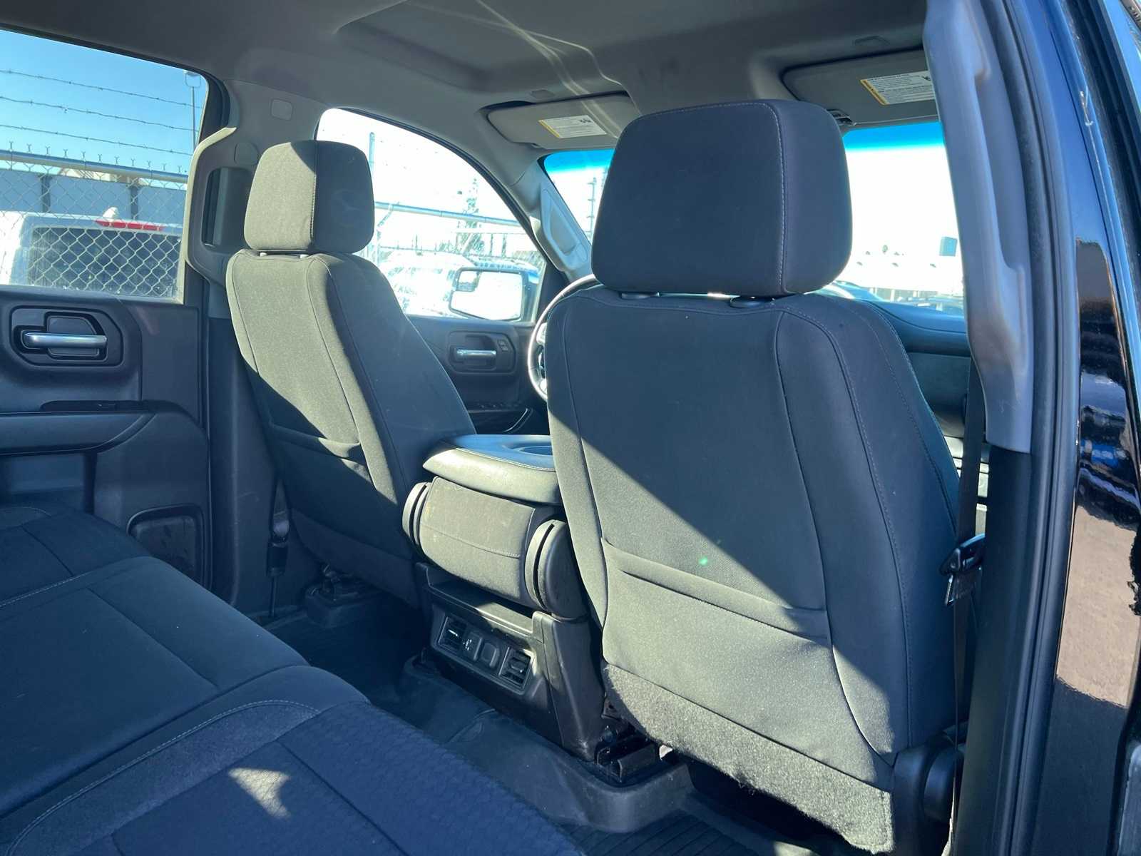 Thumbnail: 2020 Chevrolet Silverado 1500 - 21