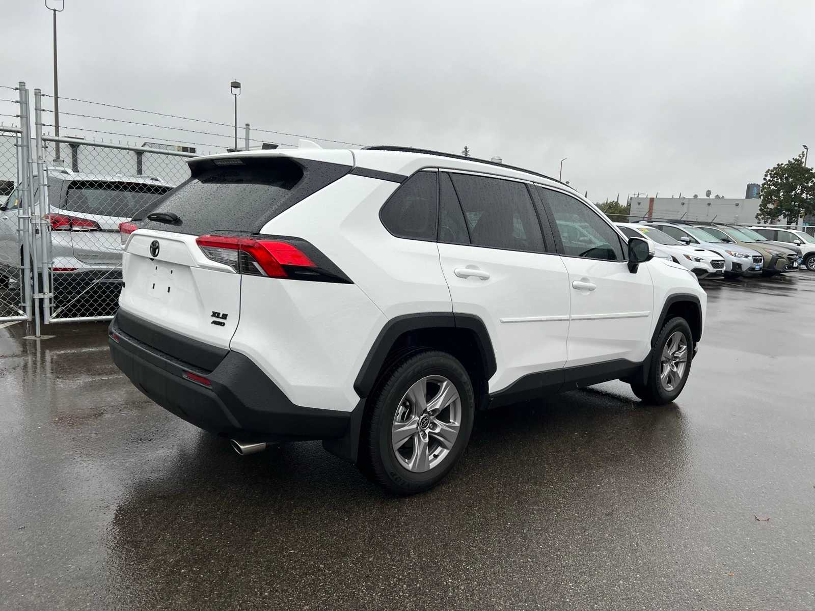 Thumbnail: 2025 Toyota RAV4 - 9