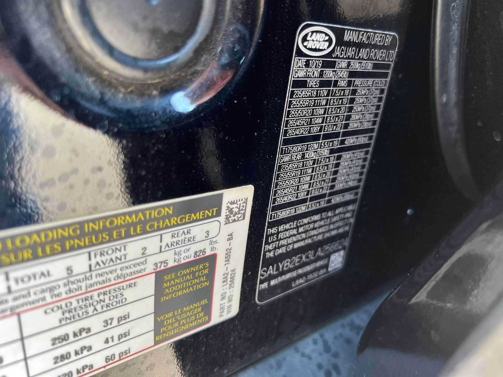 Thumbnail: 2020 Land Rover Range Rover Velar - 46