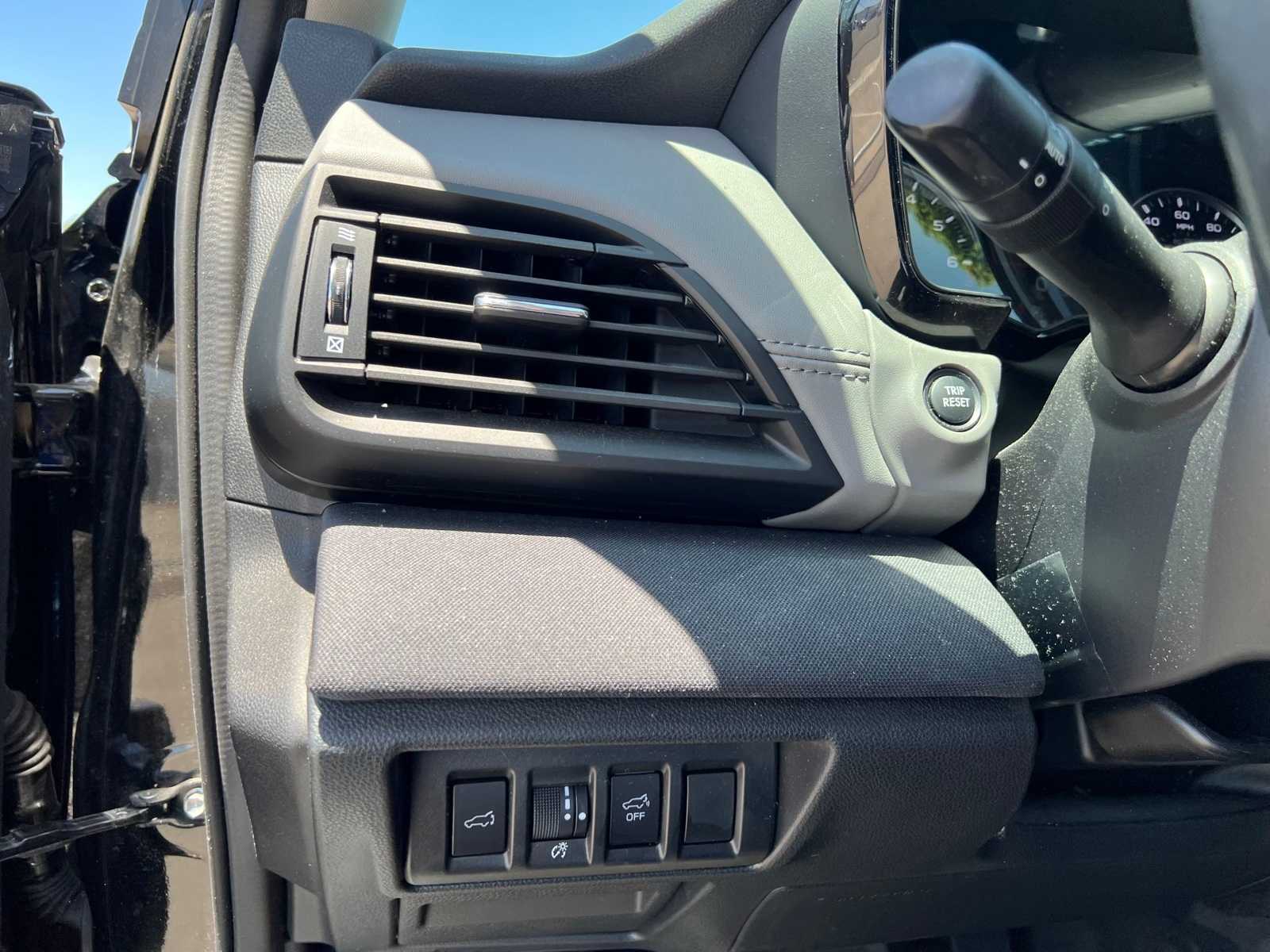 2022 Subaru Outback Premium 29
