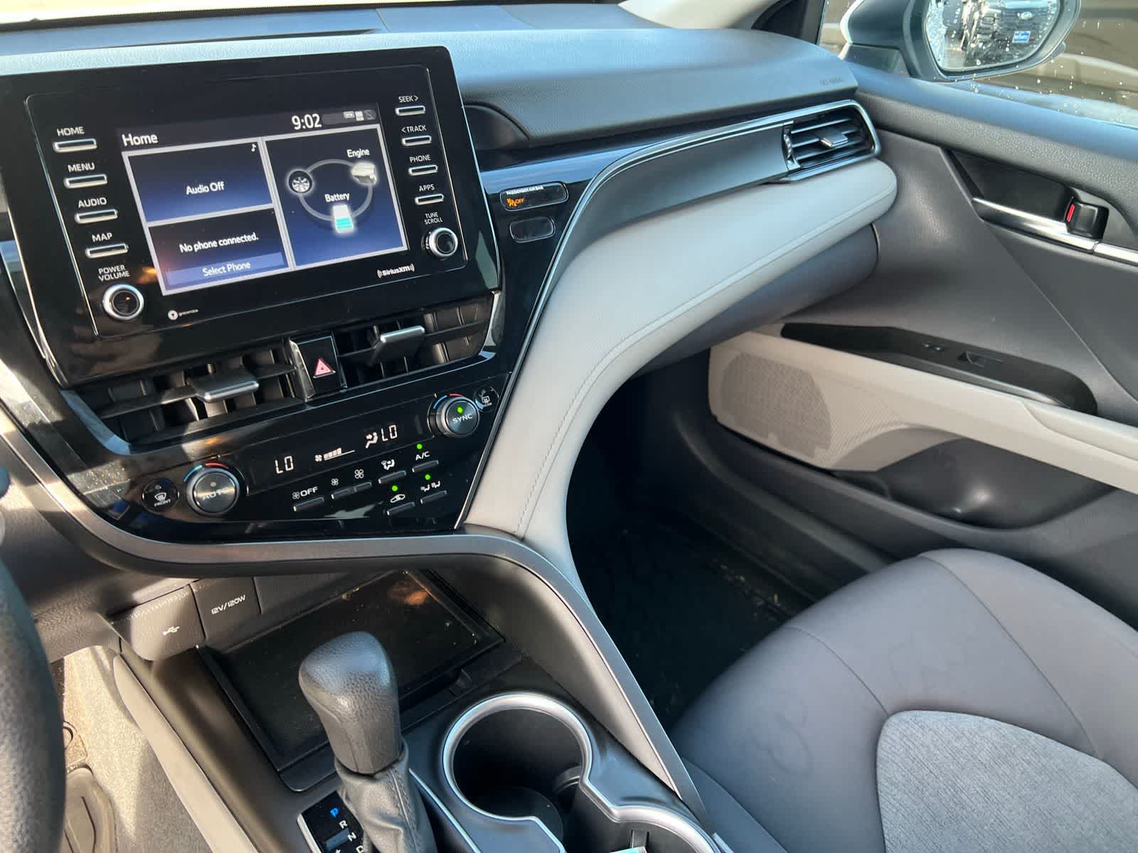 Thumbnail: 2022 Toyota Camry - 31