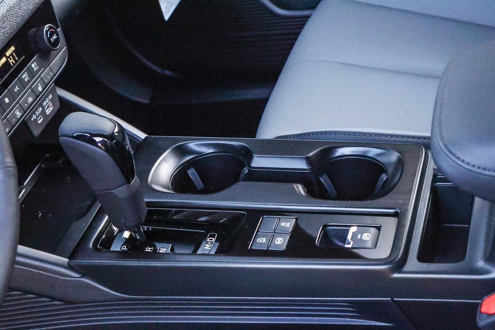 Thumbnail: 2026 Subaru Outback - 19