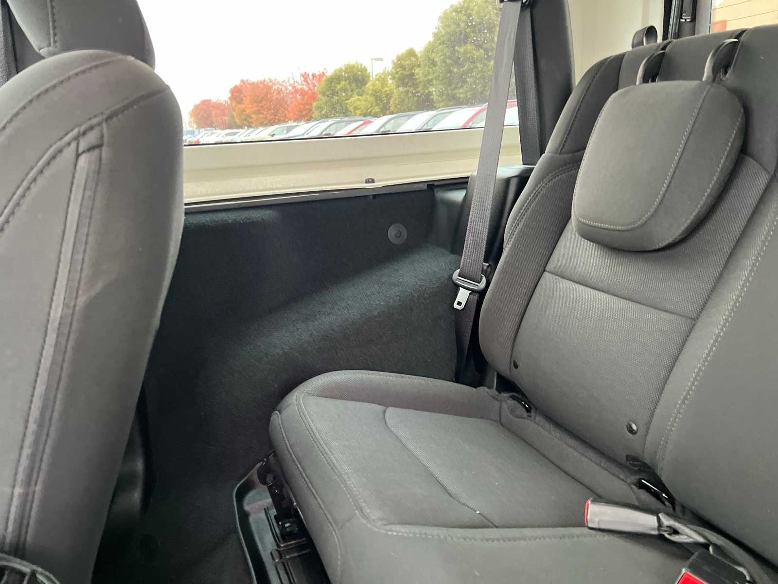 Thumbnail: 2020 Jeep Wrangler - 19