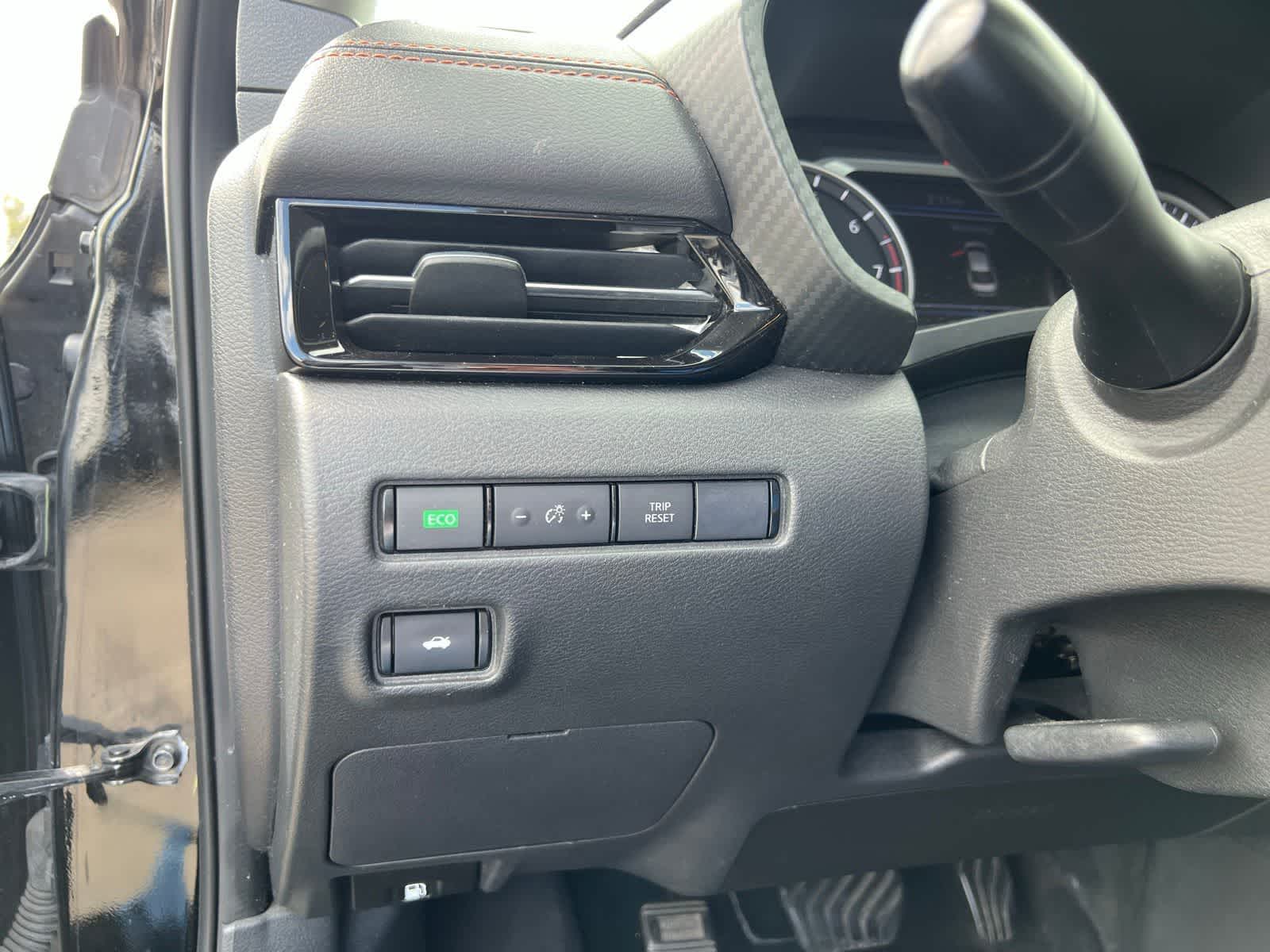 Thumbnail: 2020 Nissan Sentra - 28