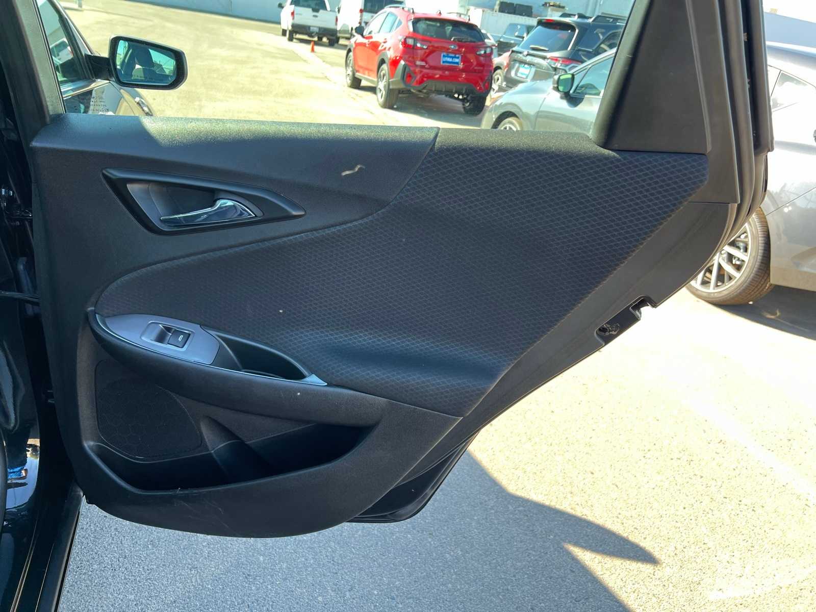 Thumbnail: 2023 Chevrolet Malibu - 24