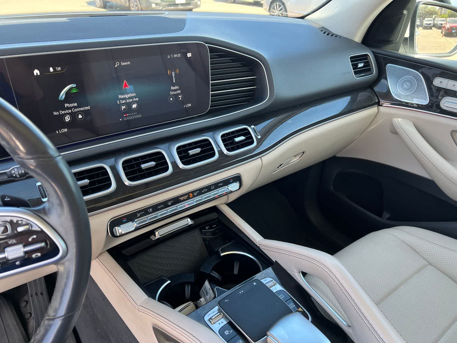 Thumbnail: 2020 Mercedes-Benz GLE - 30