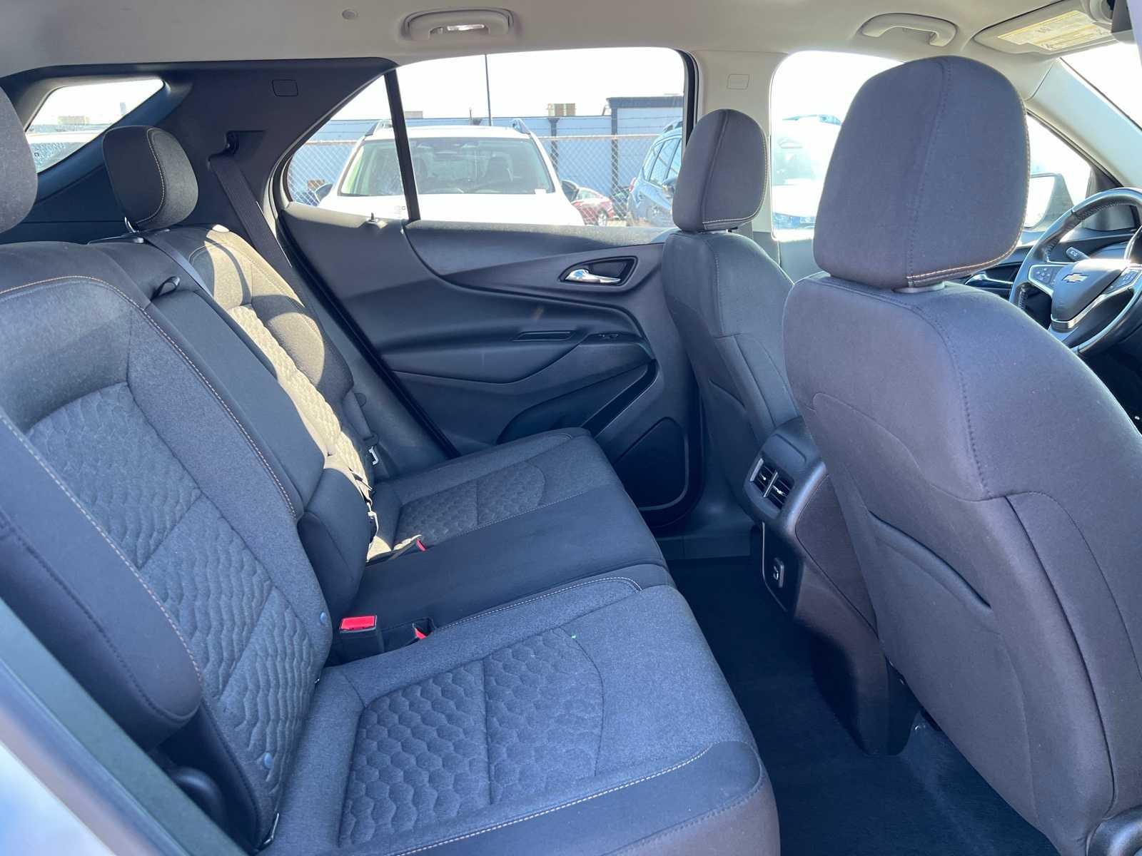 Thumbnail: 2020 Chevrolet Equinox - 23