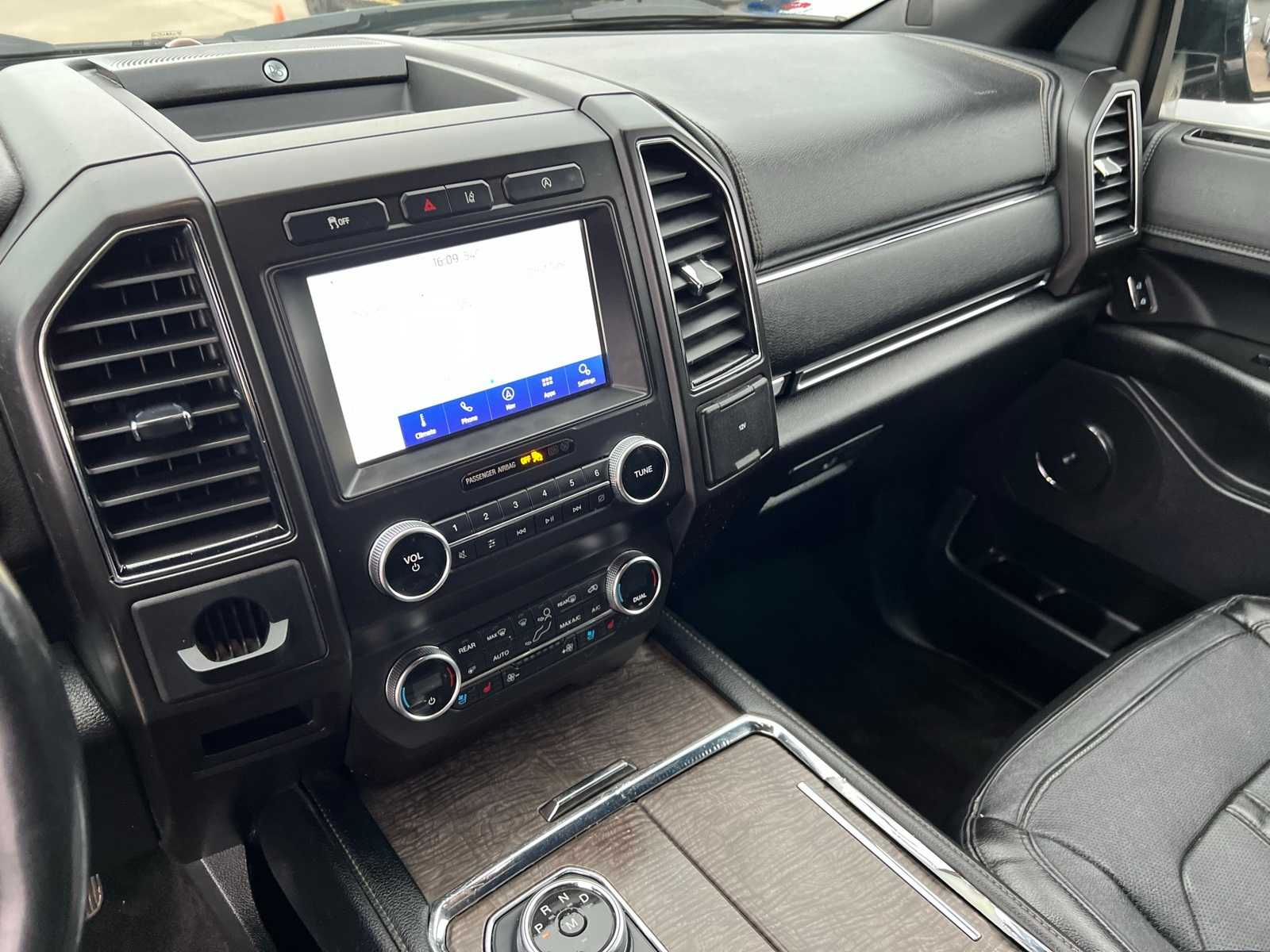 Thumbnail: 2020 Ford Expedition MAX - 39