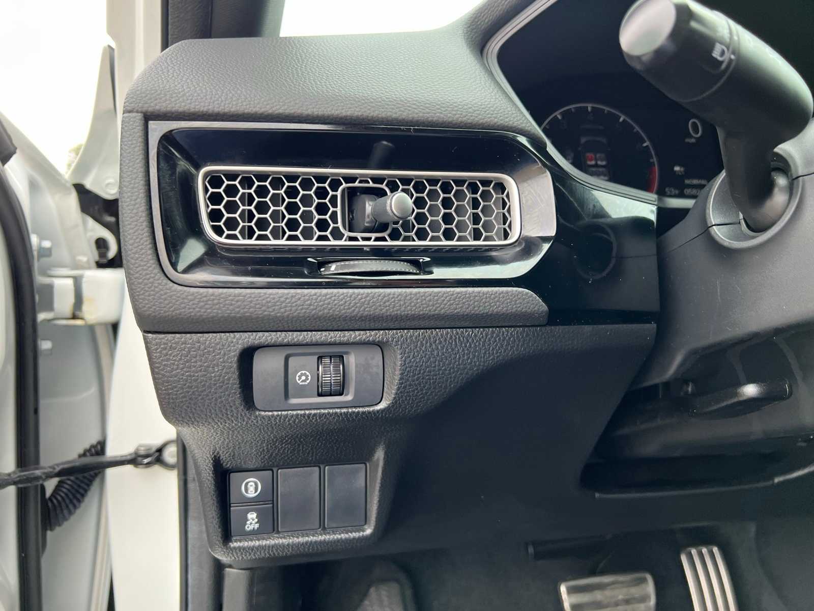 Thumbnail: 2024 Honda Civic - 33