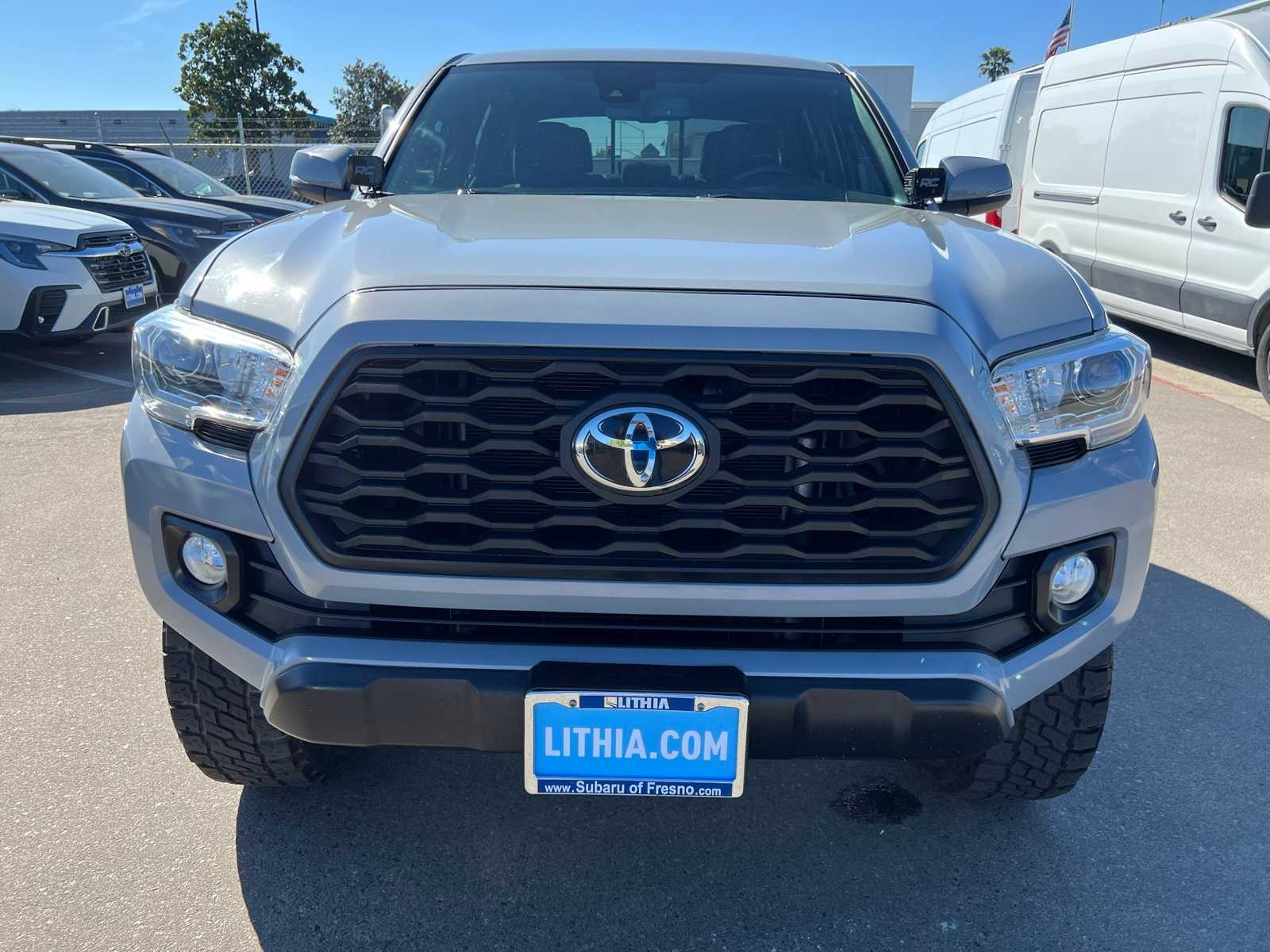 Thumbnail: 2021 Toyota Tacoma - 11