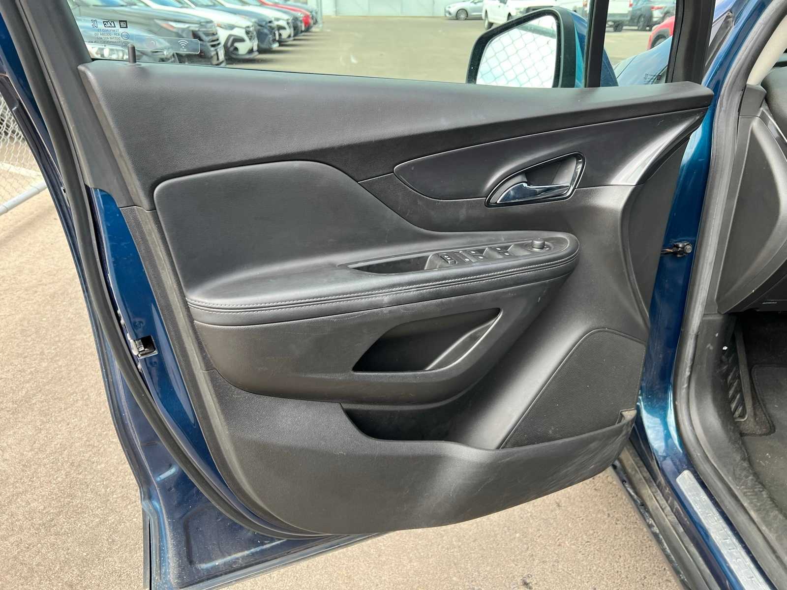 Thumbnail: 2019 Buick Encore - 15