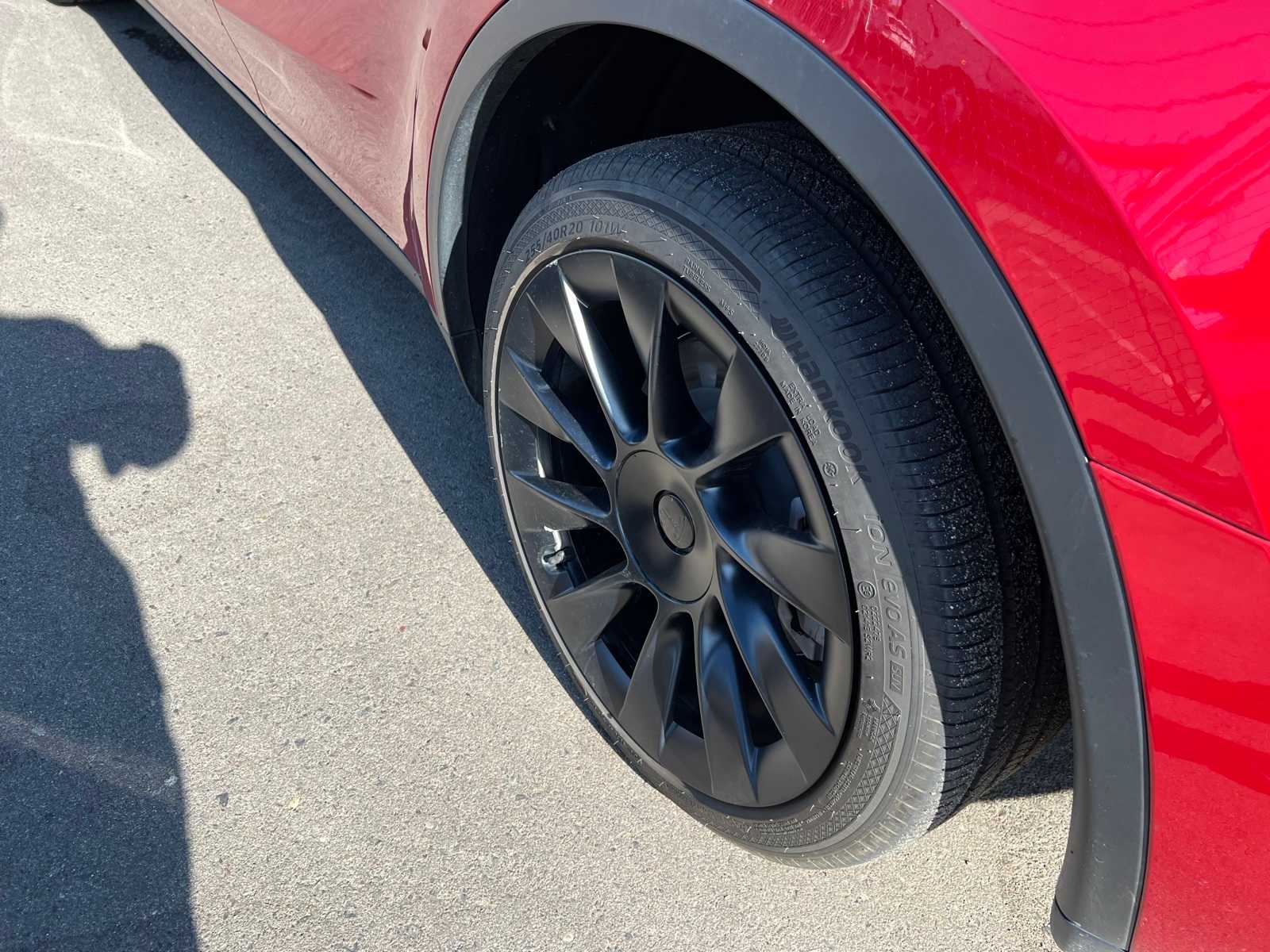 Thumbnail: 2023 Tesla Model Y - 16