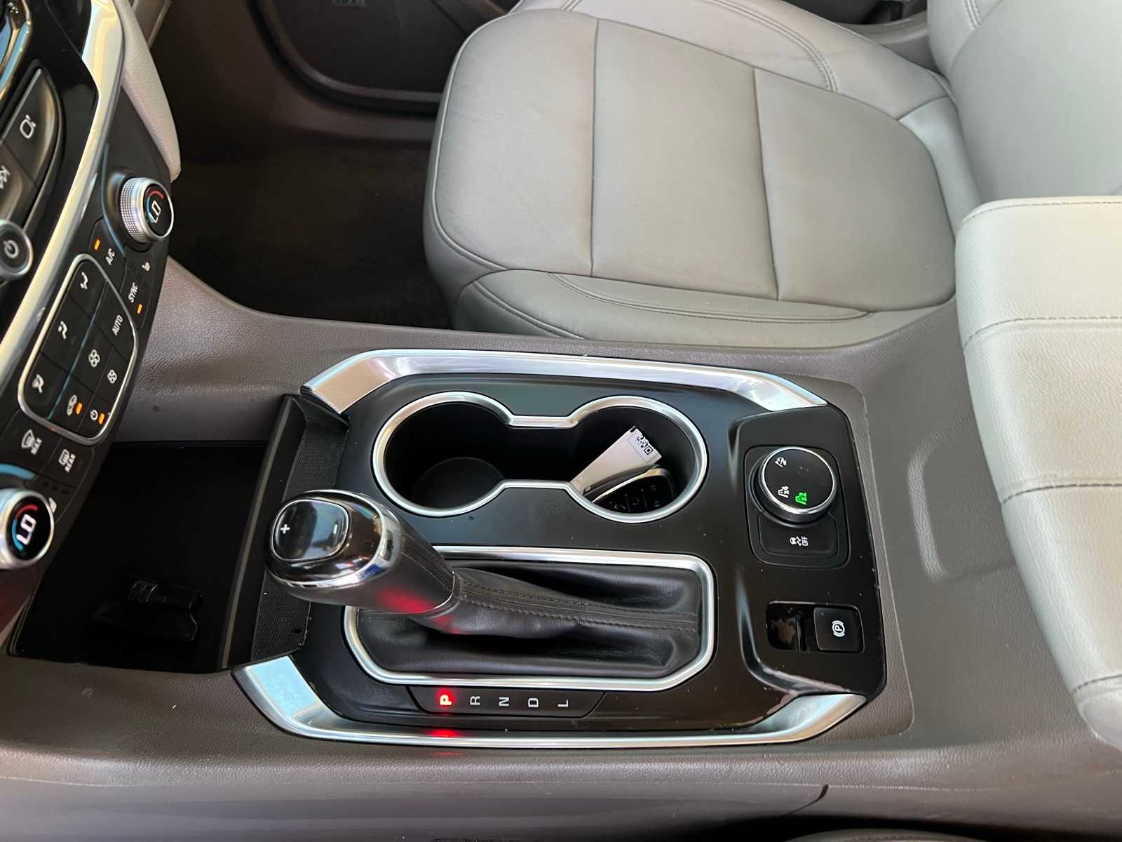 Thumbnail: 2019 Chevrolet Traverse - 39