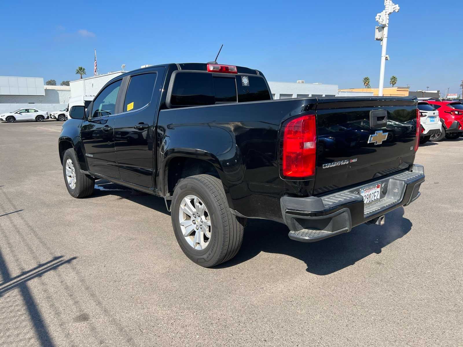 Thumbnail: 2017 Chevrolet Colorado - 3