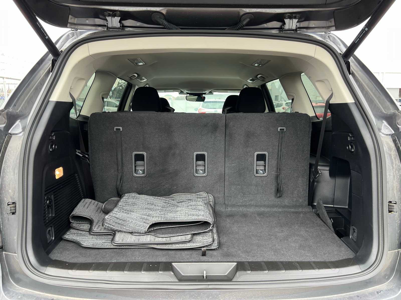 Thumbnail: 2024 Subaru Ascent - 8