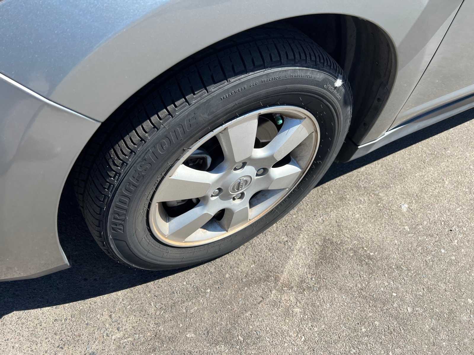 Thumbnail: 2012 Nissan Versa - 13