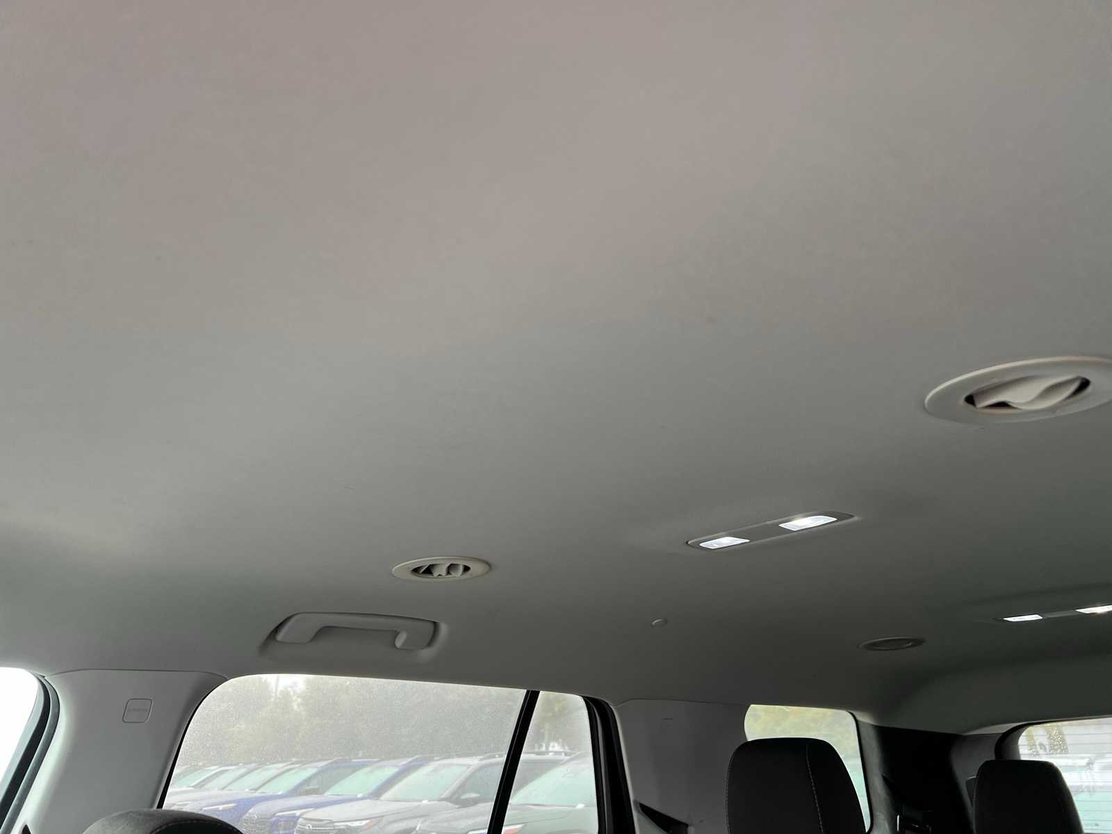 Thumbnail: 2019 Chevrolet Traverse - 34