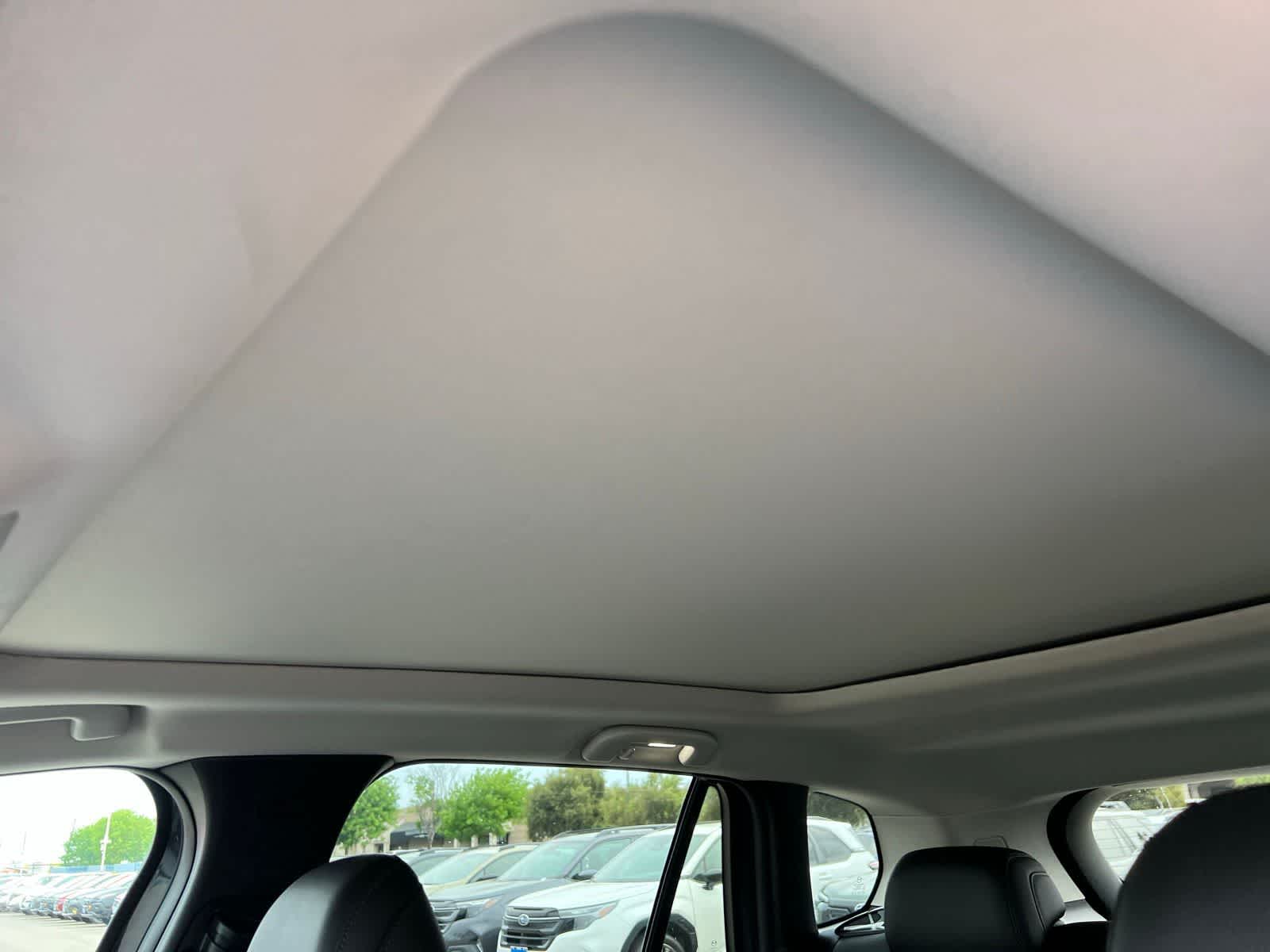 Thumbnail: 2025 Mazda CX-50 - 34