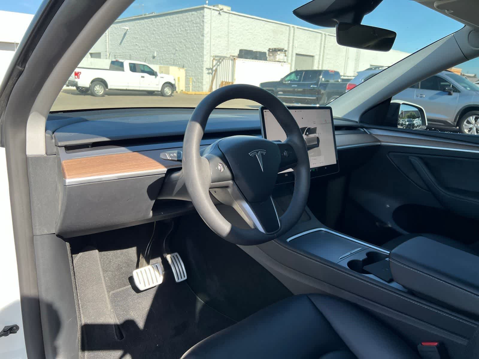 Thumbnail: 2024 Tesla Model Y - 13